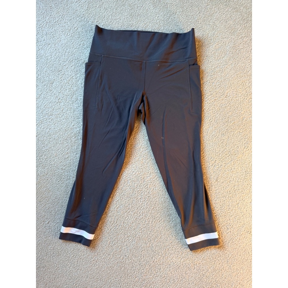 Athleta Salutation Stash 7/8 Tight Leggings Gray White Stripe Pockets XL
